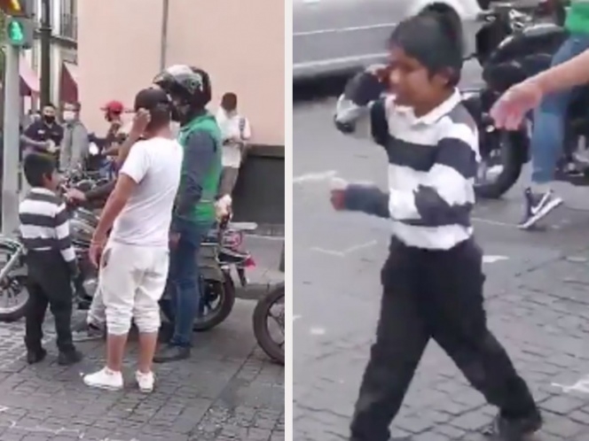 Burócrata quita productos a niño que vendía en la calle