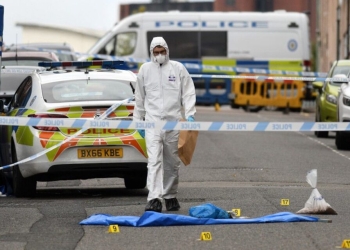 Ataques con arma blanca dejan en Inglaterra un muerto y siete heridos