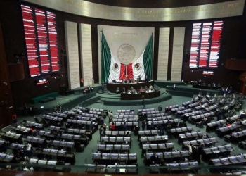 Firman 11 mil petición por fideicomisos