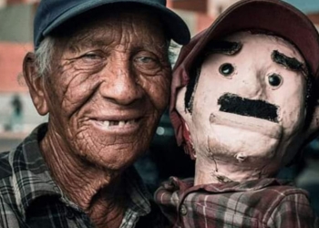 Se va José Alfaro y Betito con él
