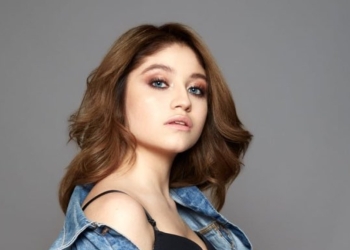 Suplantan a Karol Sevilla para captar niños por TikTok