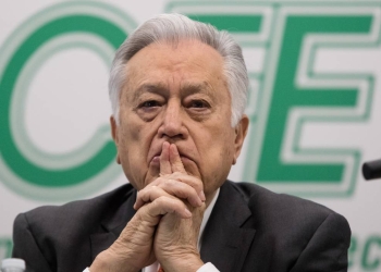 Empresa de hijo de Bartlett presentó información falsa en contrato con IMSS: SFP
