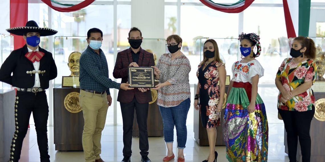 Reconocen la trayectoria de 30 años de la compañía de danza folclórica Yumari