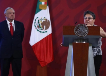 Denuncian a 70 funcionarios por evasión de impuestos