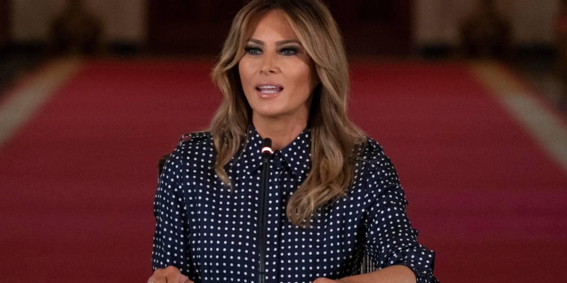 Melania Trump dijo que niños migrantes separados de sus familias eran ’bien cuidados’