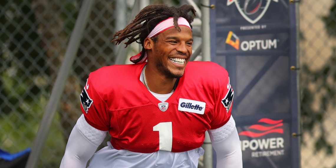 Cam Newton será el sucesor de Tom Brady en Nueva Inglaterra