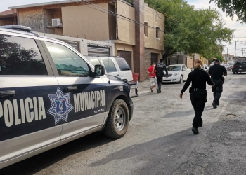 Ladrones roban en dos colonias