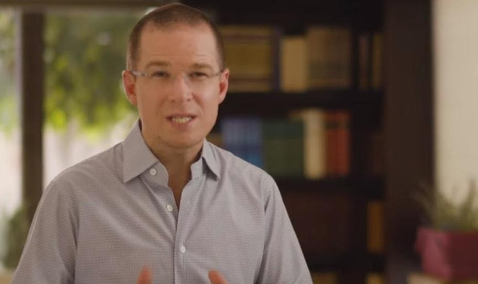 Formaliza Ricardo Anaya denuncia contra Emilio Lozoya