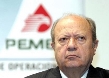 Oculta Carlos Romero Deschamps cobros en Pemex