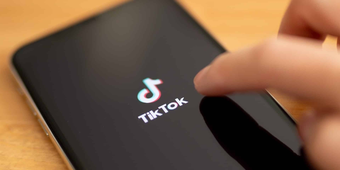 TikTok propone acuerdo con Oracle y Walmart para operar en EU