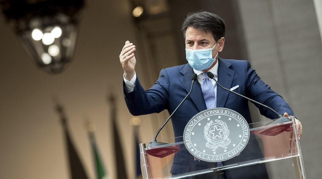 Endurecen restricciones sanitarias en Italia; ordenan cierre de gimnasios por Covid-19
