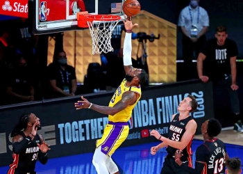 Lakers y LeBron acarician el título de la NBA