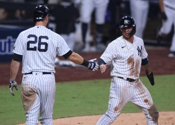 Yanquis llevan al límite la serie ante Rays