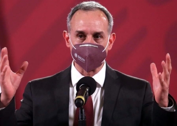 Garantiza López-Gatell abasto de vacunas contra influenza