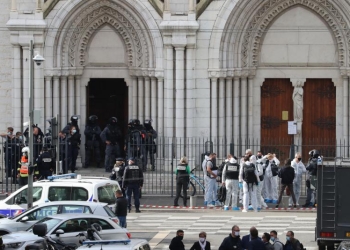 Atentado en iglesia de Niza, Francia, deja tres muertos