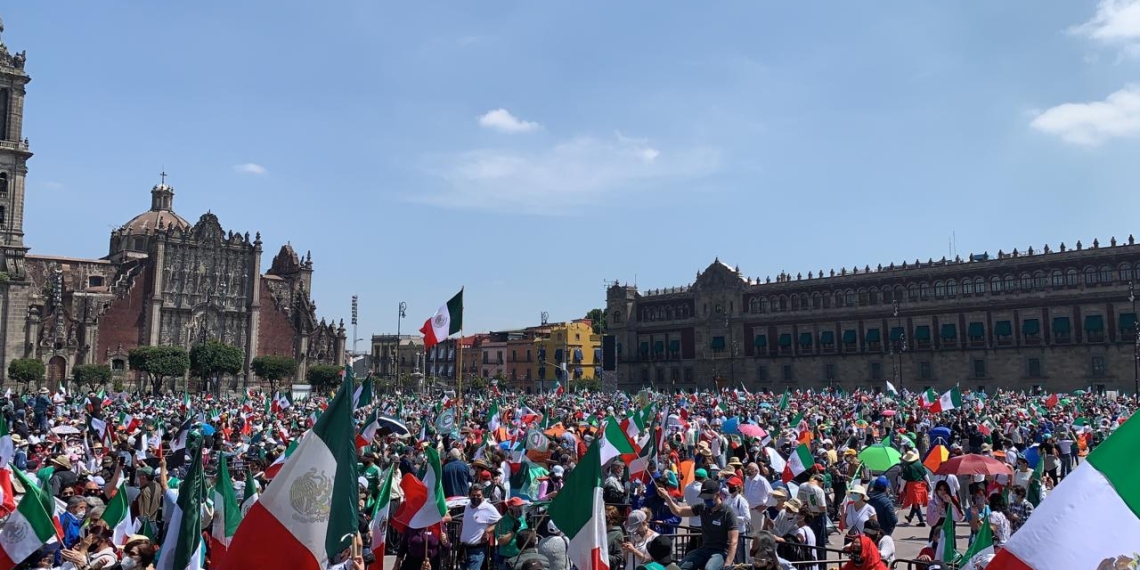 No coman ansias, dice AMLO tras nueva protesta de FRENAAA