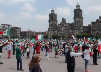 AMLO advierte a Frena que se usará el Zócalo para asambleas