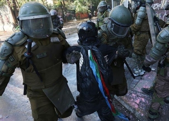 Protestantes en Chile exigen liberación de detenidos en manifestaciones de 2019
