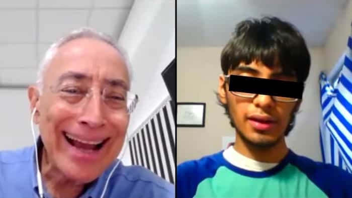 Cesan a profesor de la UANL que insultó a estudiante con síndrome de Asperger