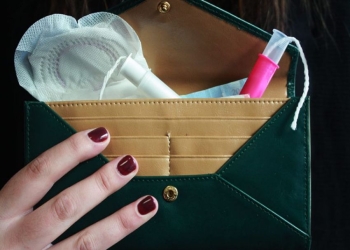 Menstruación digna, iniciativa que busca quitar IVA a toallas sanitarias y tampones