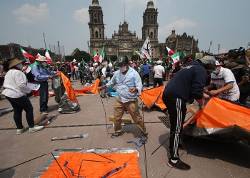 FRENAAA amaga con crear autodefensas y colocar vallas eléctricas en el Zócalo
