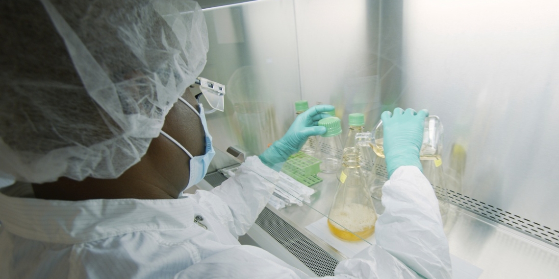 Medicamento de Eli Lilly contra la Covid-19 no pasa la prueba en EU