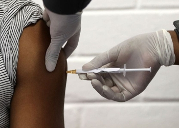 México paga adelanto a iniciativa COVAX para vacunas contra COVID-19