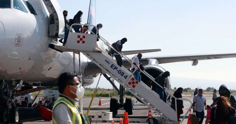 Secretaria de Salud exhorta a mexicanos evitar los viajes internacionales