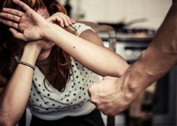 Recibe seguridad pública seis reportes por violencia a la mujer por semana