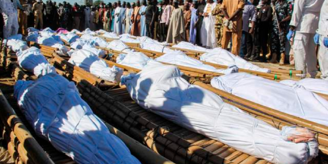 Asesinan a más de 100 personas en campos de cultivo en Nigeria