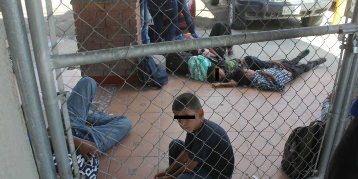 Gobierno de Trump apelará fallo que prohíbe expulsar a niños migrantes