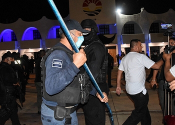 Pide AMLO justicia ante agresiones contra manifestantes en Cancún