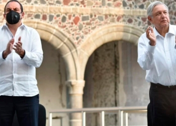 Anuncia AMLO que incrementará pensión para adultos mayores