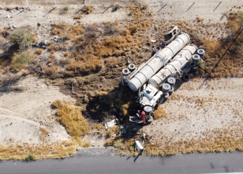 Volcadura en la carretera a Monclova