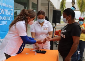 Inicia campaña del tamizaje y prueba de glucosa capilar