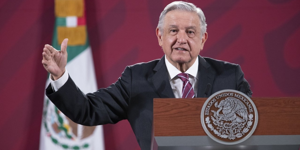 Siente AMLO ‘dicha enorme’ de tener ‘la razón histórica’