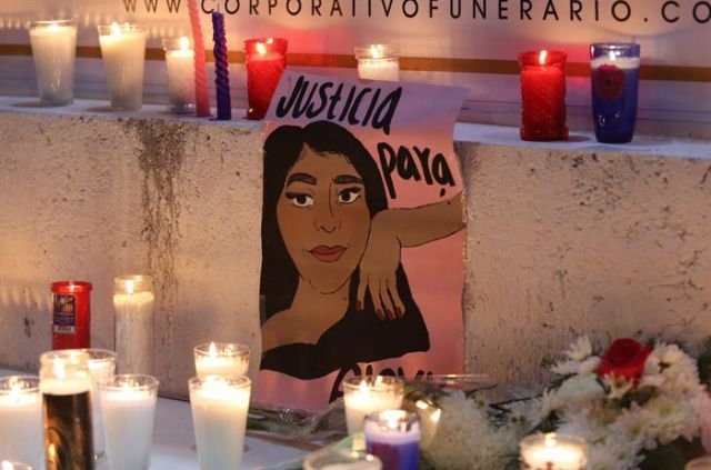 En medio de represión, familiares y amigos despiden a Alexis