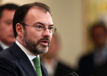 Pide FGR orden de arresto contra Videgaray