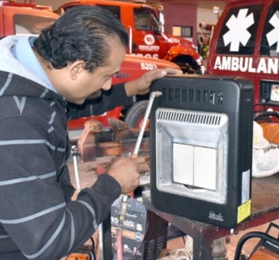 Recomienda bomberos dar mantenimiento a calentadores en casa