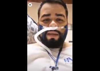 Enfermero con COVID-19 graba mensaje antes de ser intubado