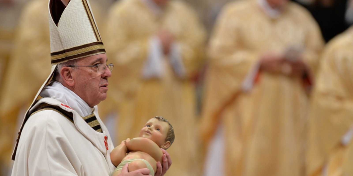 Celebrará el Papa la Misa de Gallo más temprano, por pandemia