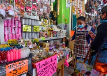 Cae venta de amuletos y artículos de año nuevo 