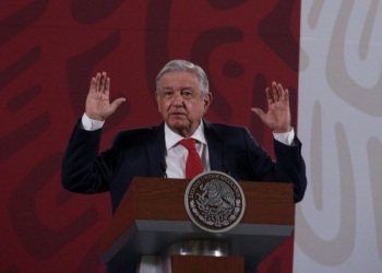 Dicta INE medidas cautelares contra AMLO por críticas a ante alianza entre PRI y PAN