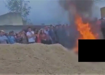 Queman vivos en Chiapas a dos presuntos asesinos