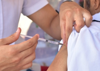 Cofepris libera 82 mil vacunas contra la influenza para venta en sector privado: Ssa