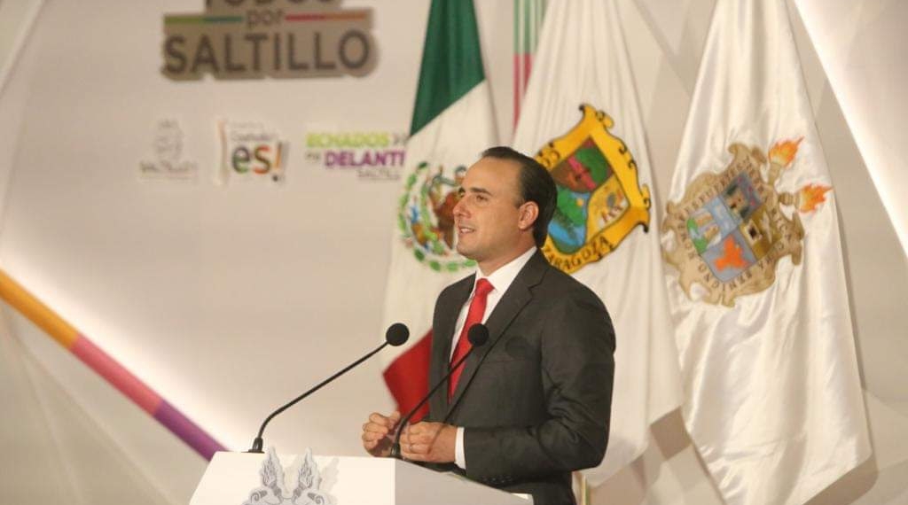 Presenta Manolo el tercer informe