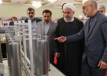 Irán viola acuerdo nuclear y enriquece uranio al 20 por ciento