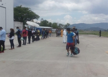 México deporta a 136 hondureños