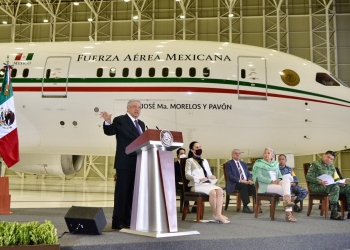 Reconoce AMLO que ‘ha sido difícil’ vender el avión presidencial