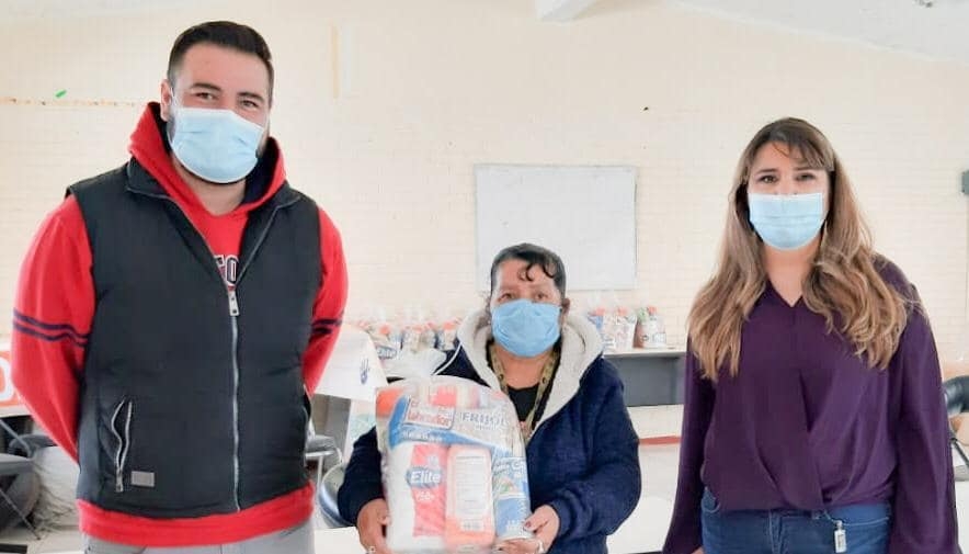 Entrega DIF Coahuila despensas a adultos mayores